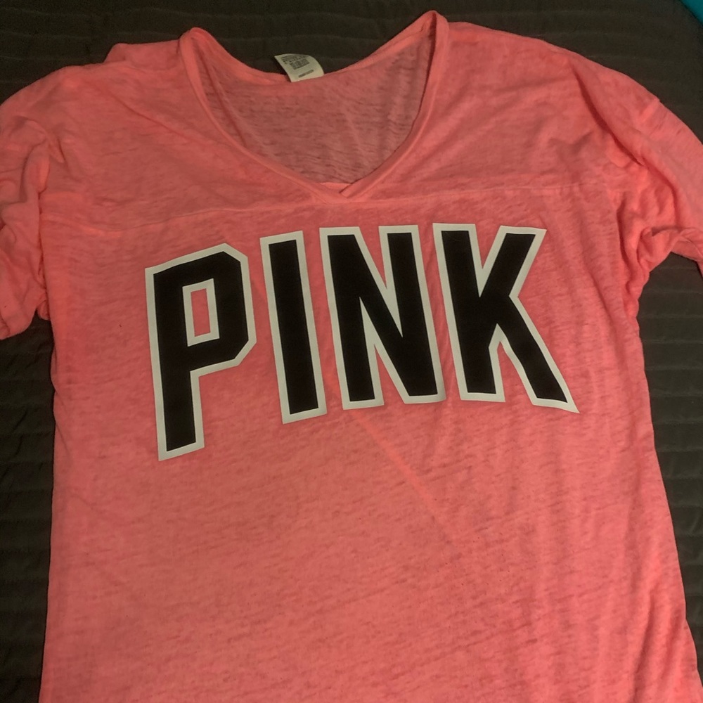 Pink oversized vneck T-shirt large